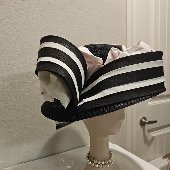 Dramatically Unique Couture Sculpted Piano Hat Kentucky Derby Church Sho… - Picture 9 of 16